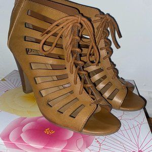 Richelle Style Heels in Tan